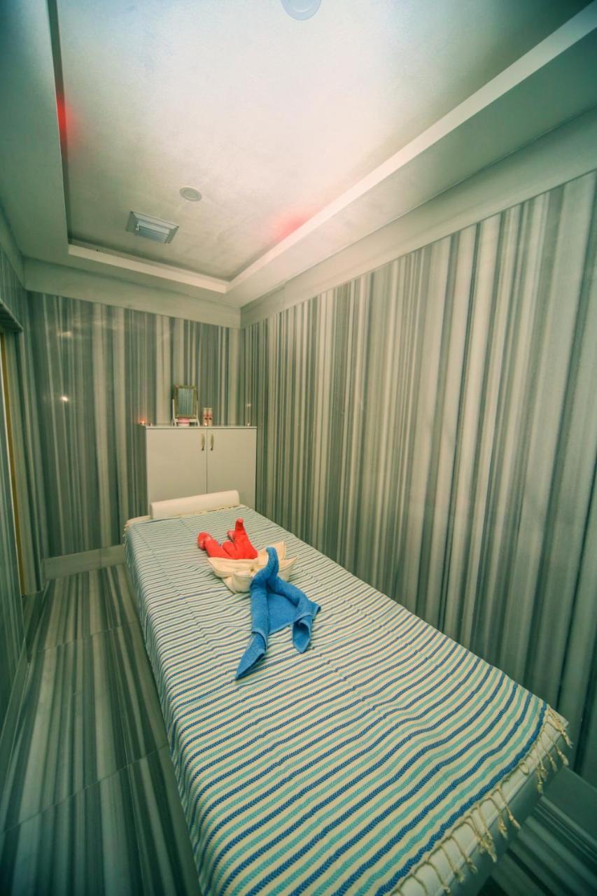 Grand Serenay Hotel Бандирма Екстер'єр фото